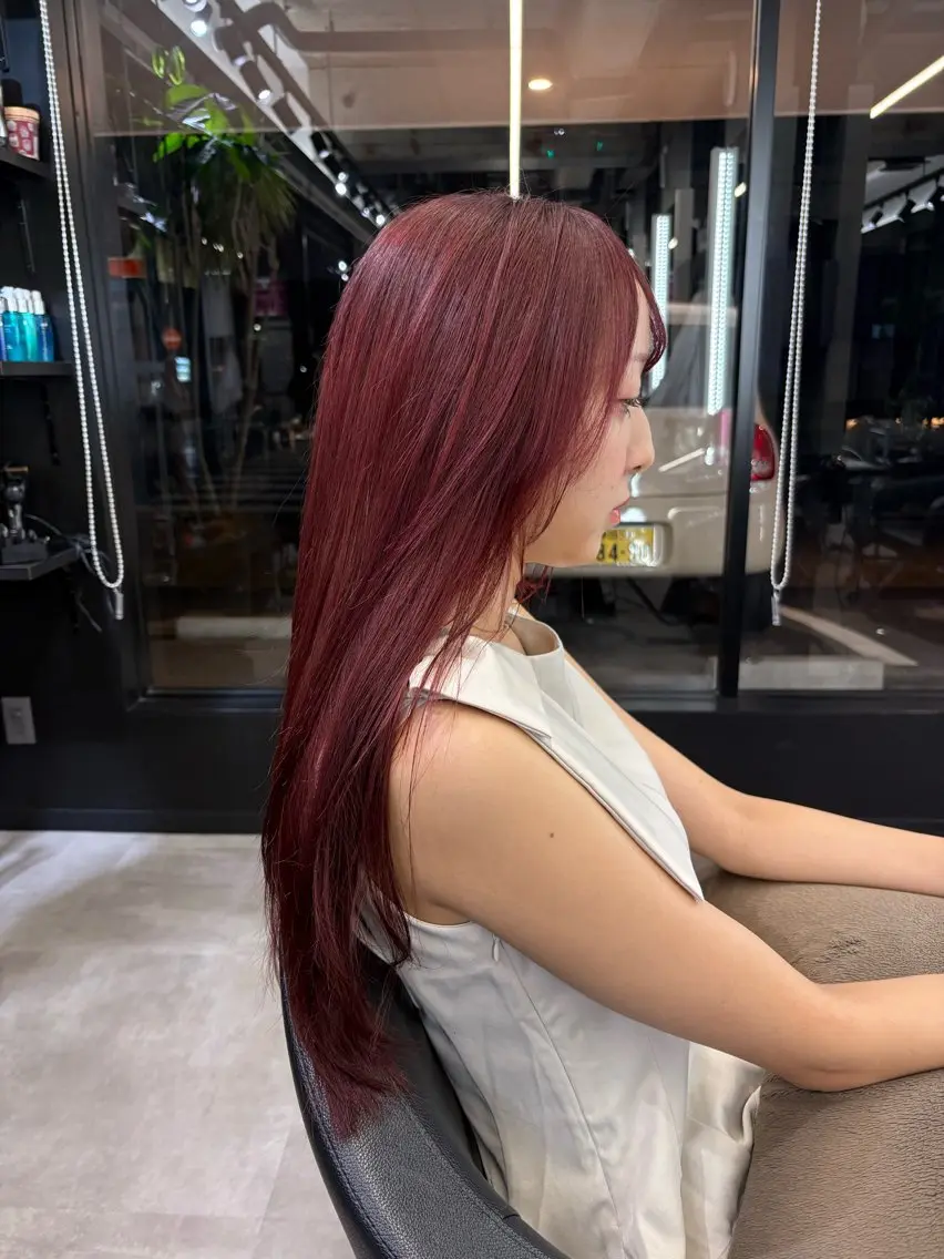 カラー レッドカラー ヘアカラー BLESS AOIのヘアスタイル
