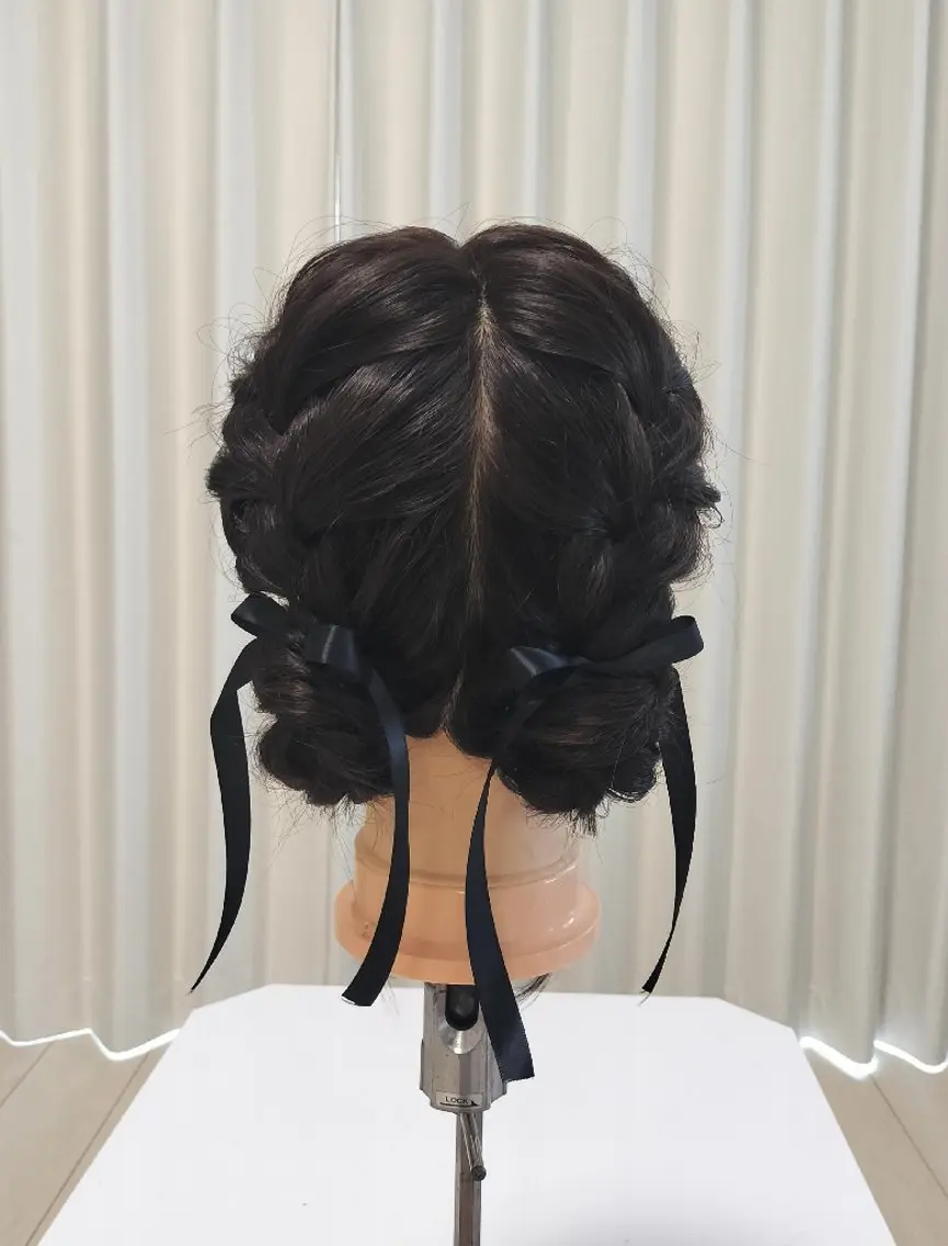 ヘアアレンジ セミロング お団子ヘア 浴衣 vizz SAKIのヘアスタイル