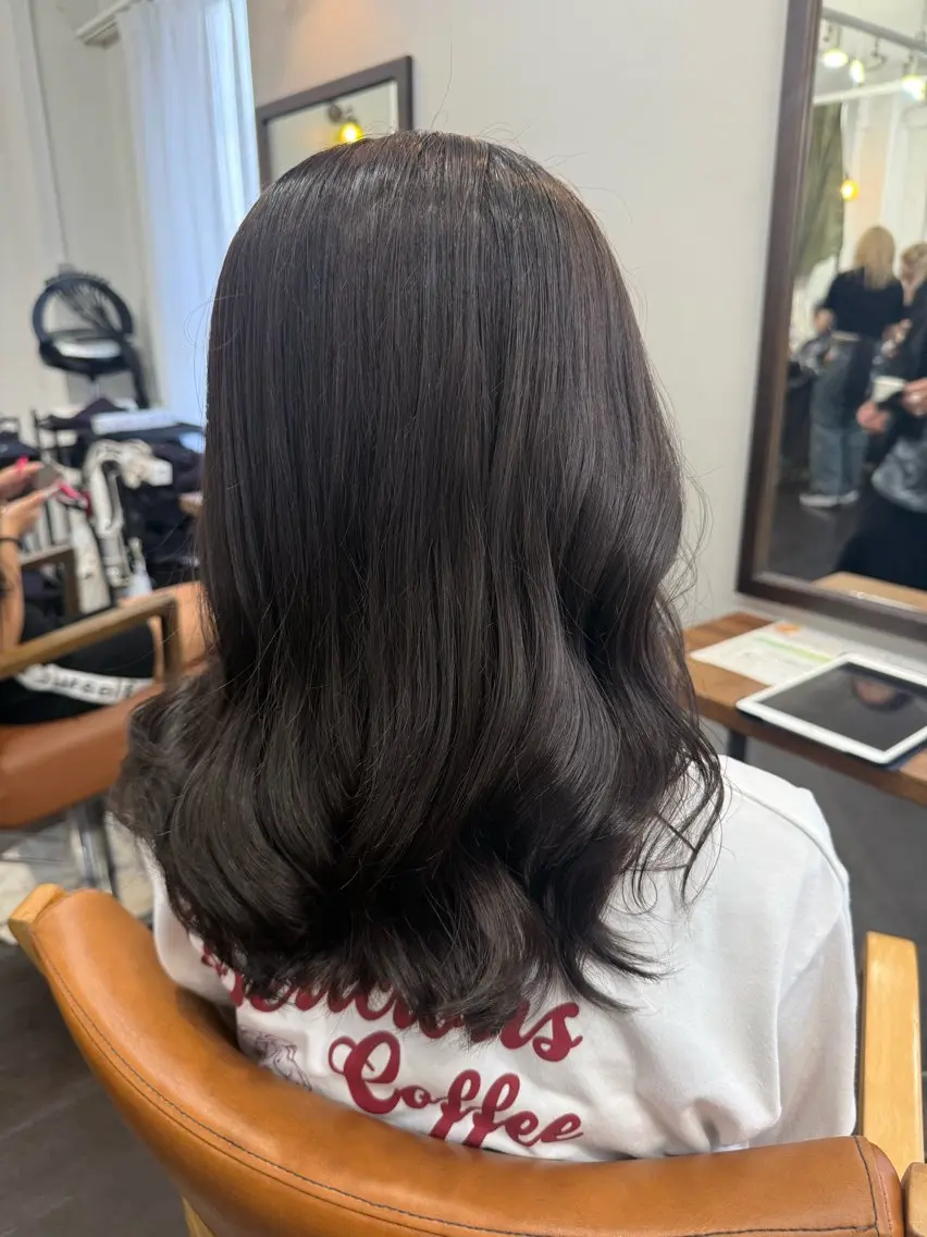 ミディアム カラー グレージュ ラベンダーカラー ラベンダーグレージュ ラベンダーグレー 髪質改善 カット ヘアカラー トリートメント ヘッドスパ DANY🦋名駅✂︎ 艶髪/透明感カラーのヘアスタイル
