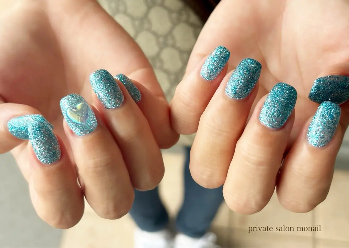 ネイル ブルー ラメ(グリッター) ワンカラーネイル ハンドネイル nail salon monailのネイルデザイン