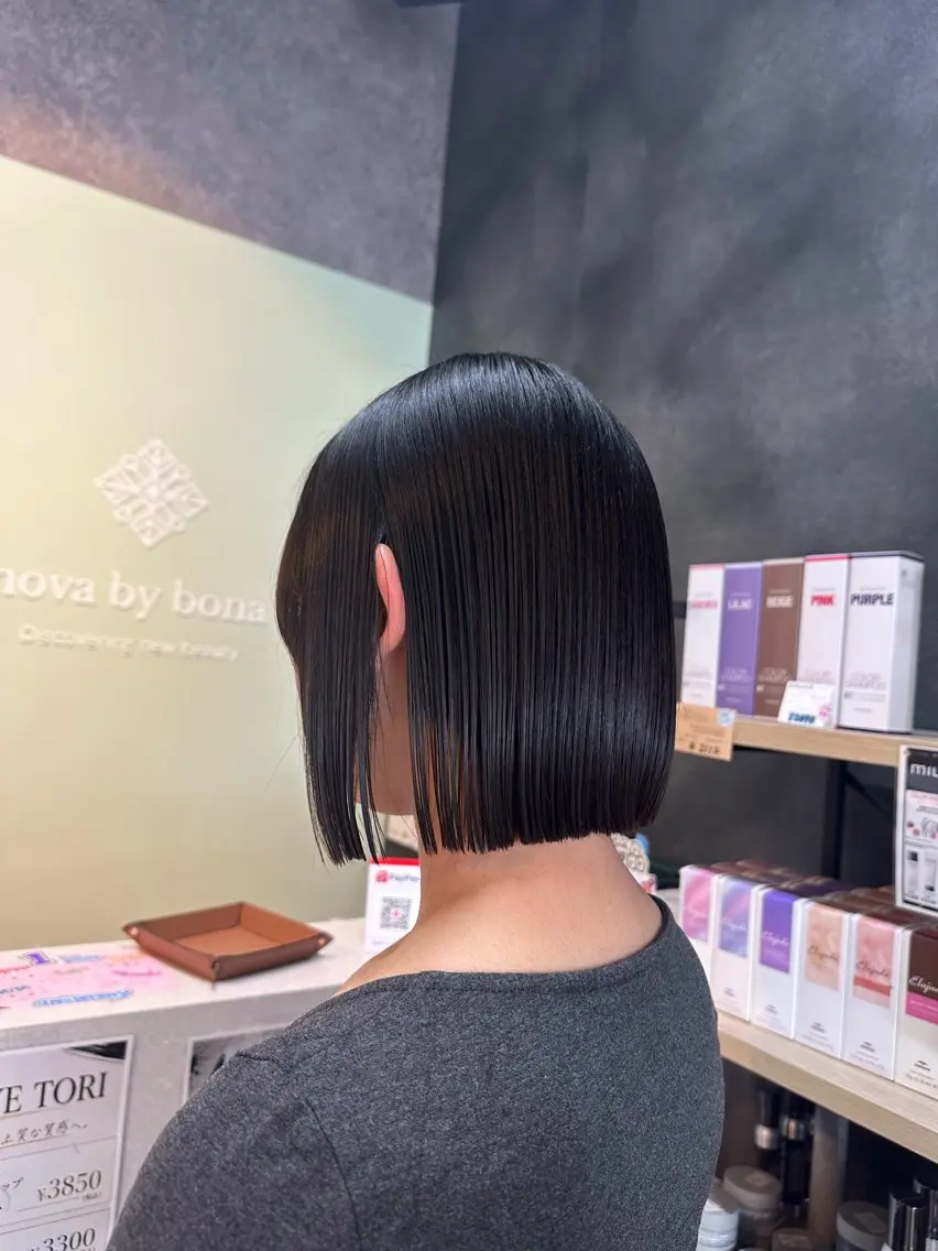 ミディアム カット トリートメント 坂庭 美夢のヘアスタイル
