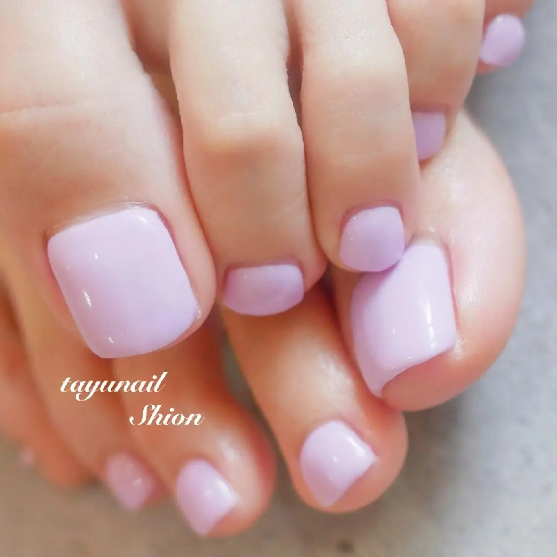 ネイル ブルー フットネイル ジェルネイル パラジェル シンプルネイル ネイルサロン 【たゆnail】のネイルデザイン
