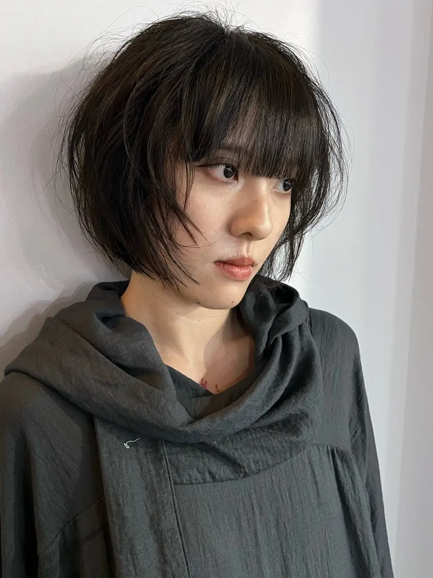 ショート ボブ 顔周りカット レイヤーカット カット ウルフ、レイヤー 、メンズカットSHOのヘアスタイル