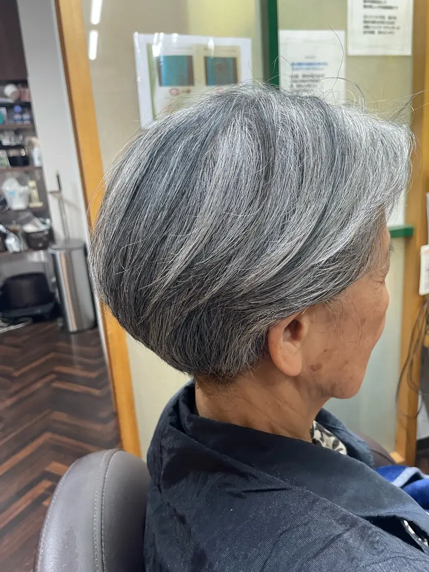 ショート katae sayoriのヘアスタイル