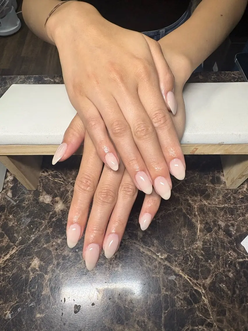 ネイル ハンドネイル IROHA Nail 烏丸店 木湖奈のネイルデザイン