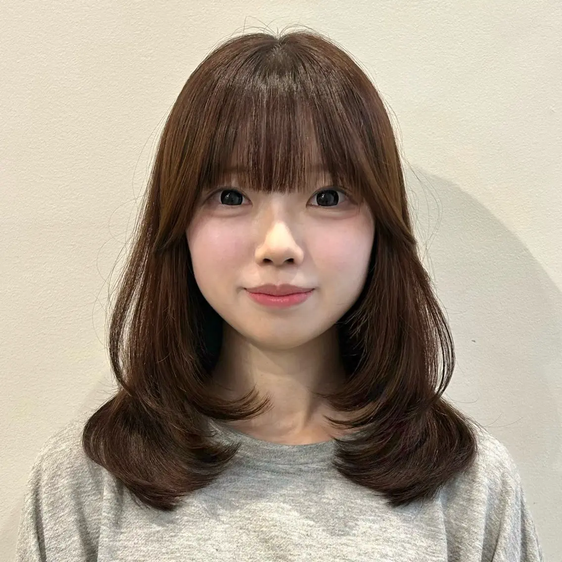 ミディアム ミディアムレイヤー レイヤーカット レイヤーカット♡ のぐちまおのヘアスタイル