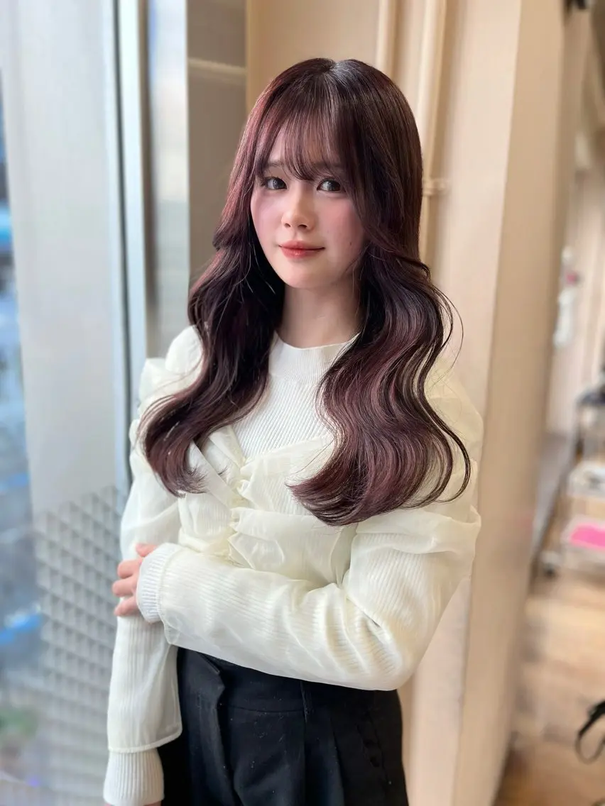 カラー 'AXIS 栄 Konomiのヘアスタイル
