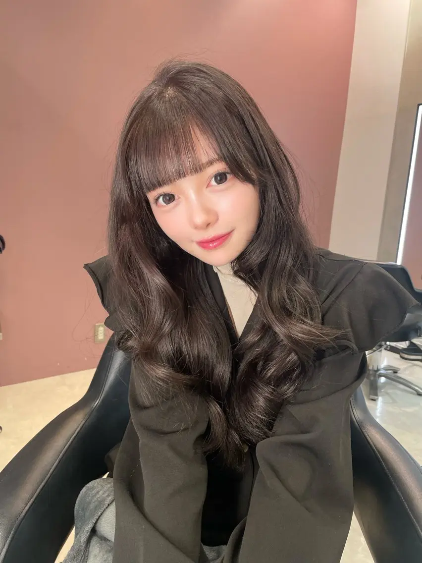 ロング カット ヘアカラー 韓国✖️網紅🖤 パーマYURIYAのヘアスタイル