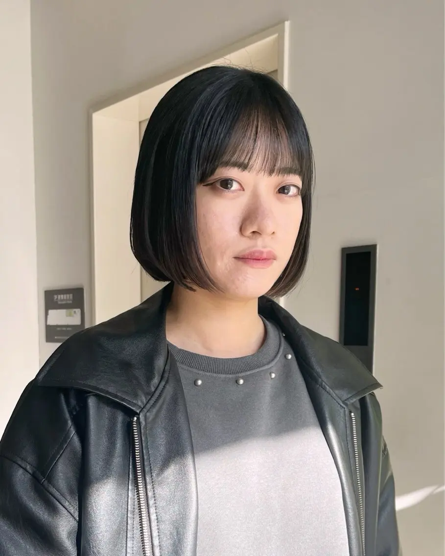 ミディアム カラー かわい りほのヘアスタイル