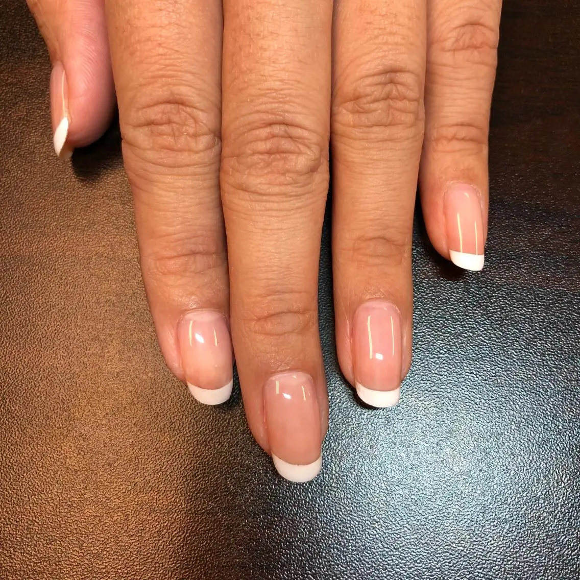 ネイル フレンチネイル KIREIE NAILSのネイルデザイン