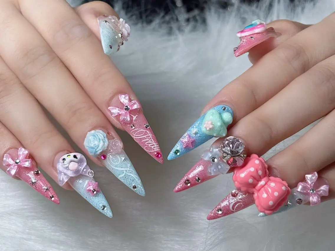 ネイル 長さ出し ロングネイル スカルプネイル スーパーロングネイル ハンドネイル Sully Nail  Labのネイルデザイン