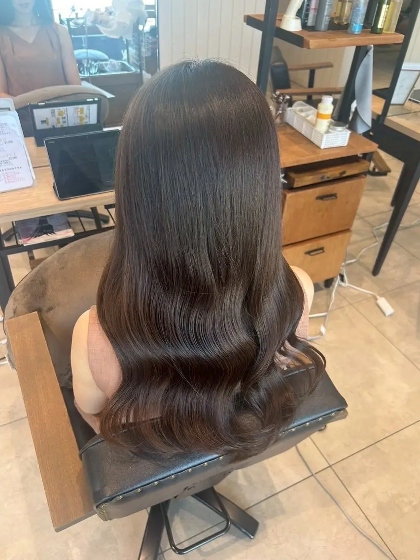 ロング ストレート⭐️ 髪質改善カラー⭐️のヘアスタイル