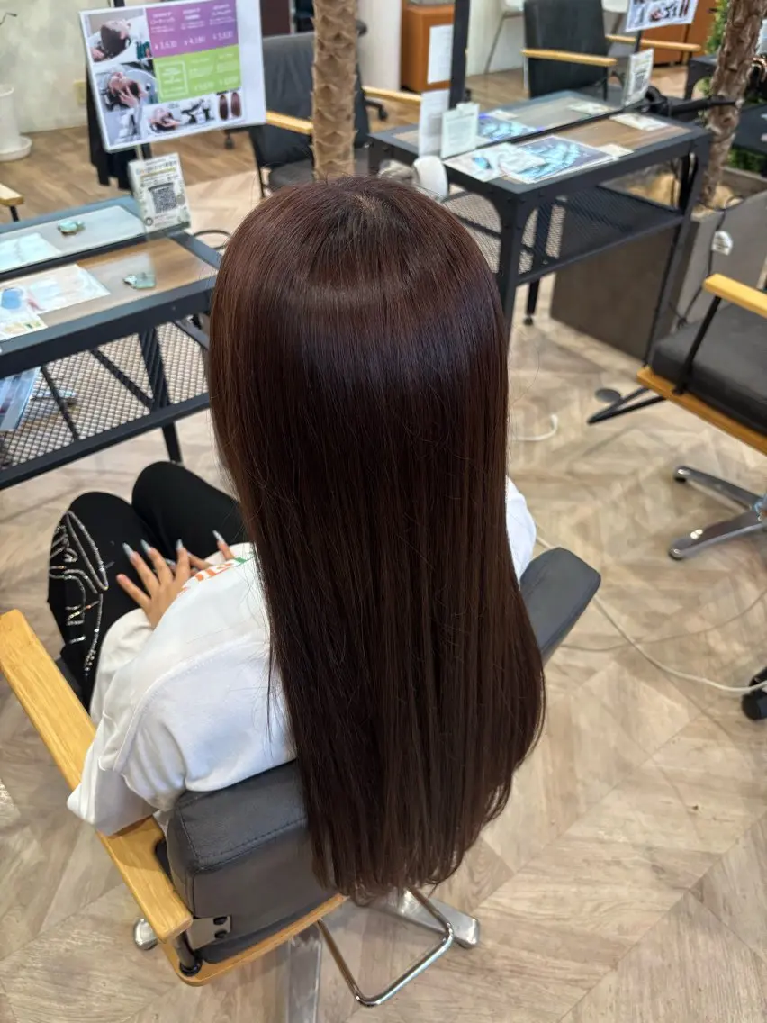 カラー ブラウンカラー カット ヘアカラー トリートメント 江原 帆香のヘアスタイル