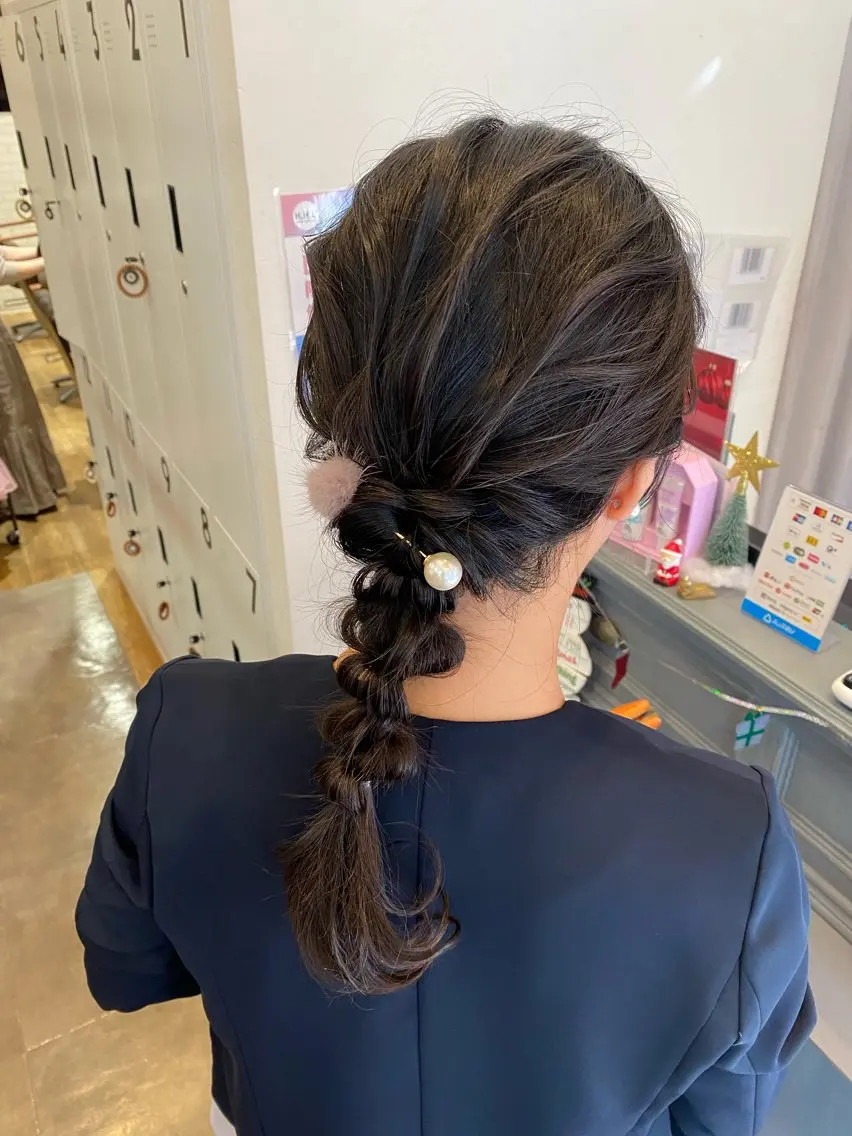 ミディアム ヘアアレンジ ヘアセット mo moのヘアスタイル