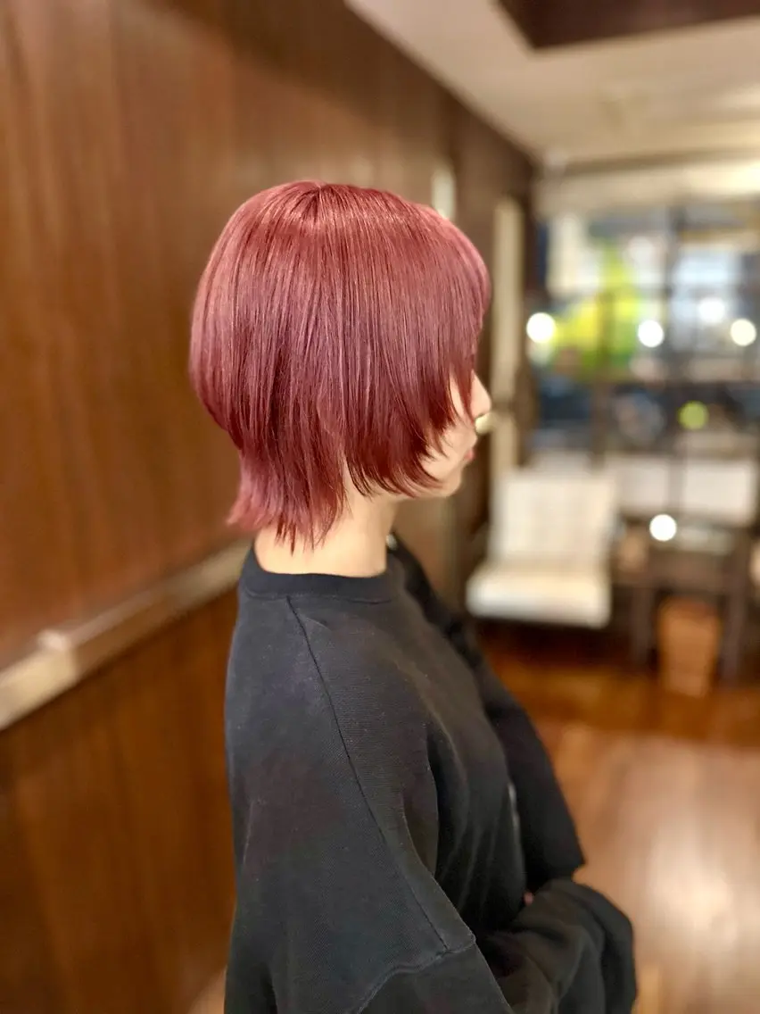 ショート カラー ベージュカラー ブリーチ ピンクカラー ピンクベージュ カット ヘアカラー トリートメント 高木 陽平のヘアスタイル