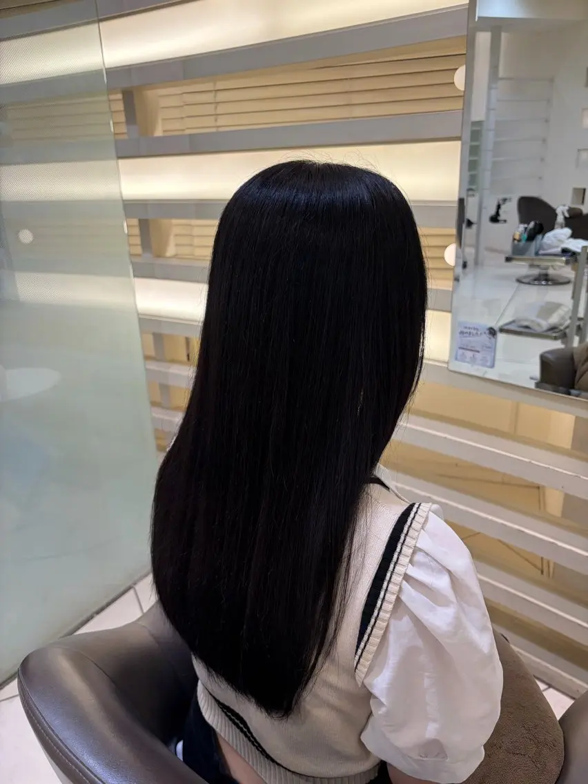 ミディアム カラー ヘアカラー トリートメント 艶髪/髪質改善 縮毛矯正/まりのヘアスタイル
