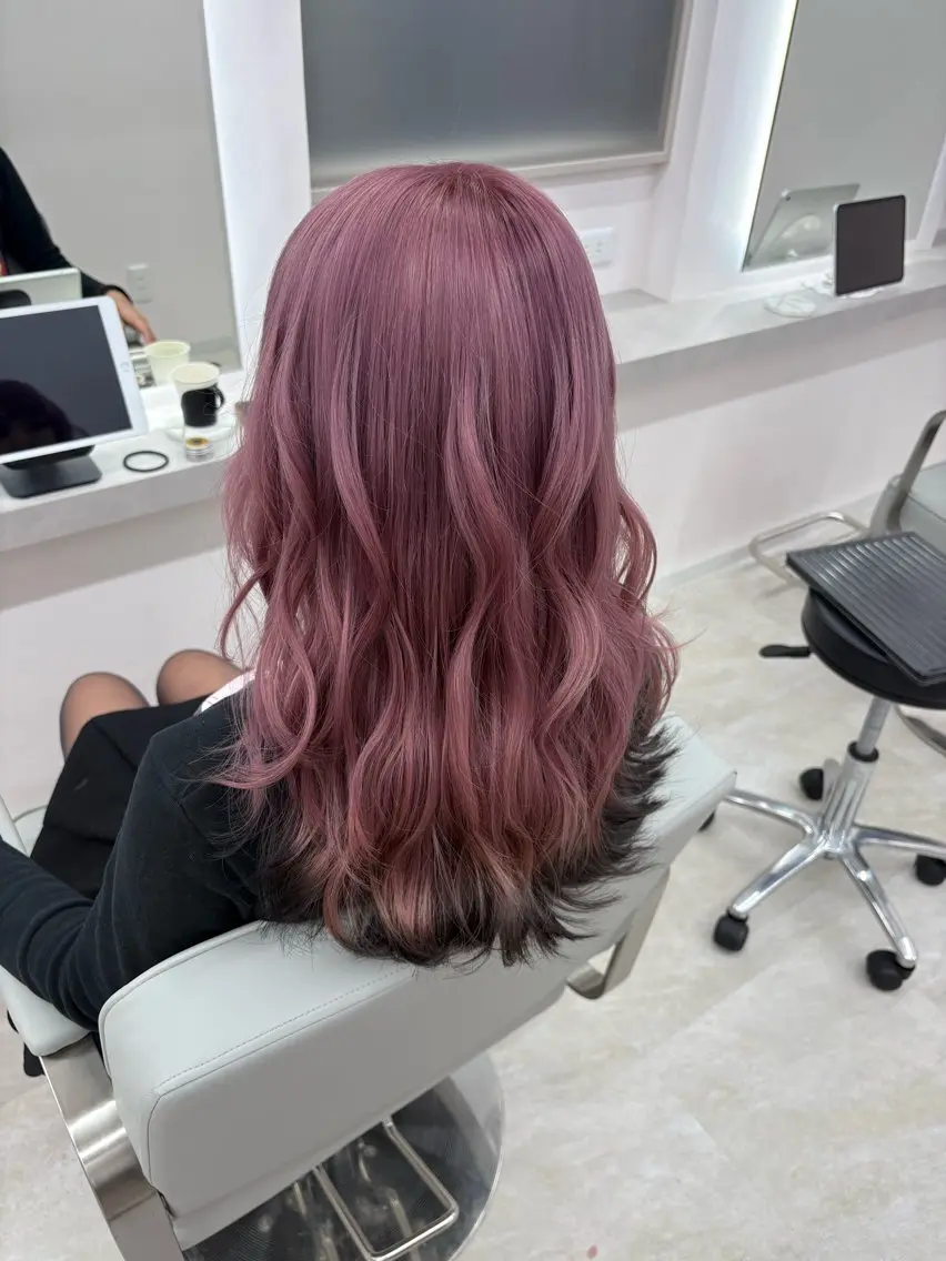 ロング カラー 黒髪 ブリーチ ピンクカラー 心斎橋/透明感カラー / ミサキのヘアスタイル