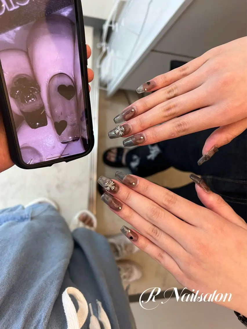 ネイル ＲNailsalon メイのネイルデザイン