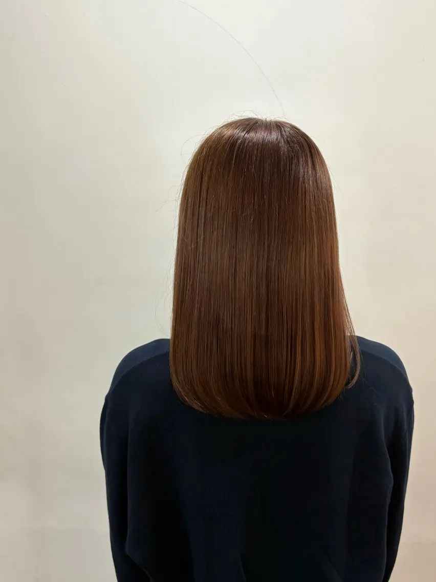ミディアム カット ヘアカラー トリートメント mopa yuiのヘアスタイル