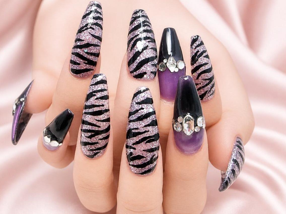 ネイル アニマル柄 ハンドネイル Lili Nail Studio西荻窪店のネイルデザイン
