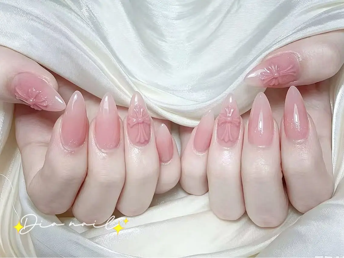 ネイル フットネイル 韓国ネイル レース マグネットネイル ニュアンスネイル ハンドネイル Dia nail サロンのネイルデザイン