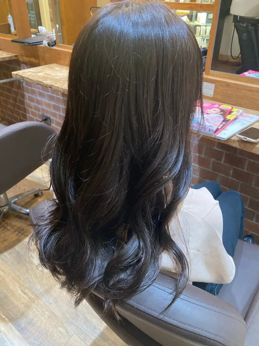 ロング カット ヘアカラー 菊地 優斗のヘアスタイル