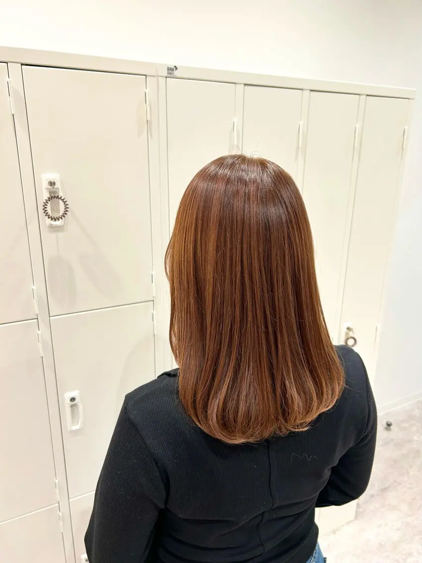 セミロング カラー ベージュカラー Kurumi リトル渋谷のヘアスタイル