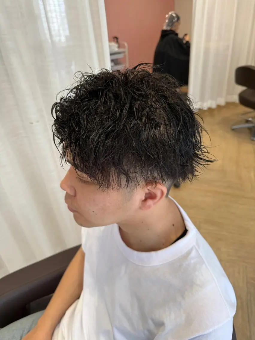 ショート パーマ メンズ カット パーマ 【似合わせ】 藤原 拓徒のヘアスタイル