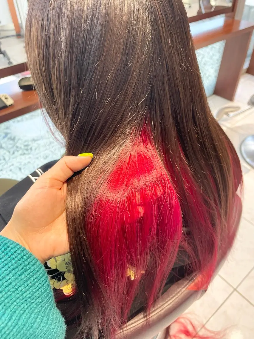 カラー インナーカラー レッドカラー AMITYメンズ特化 ASUMIのヘアスタイル