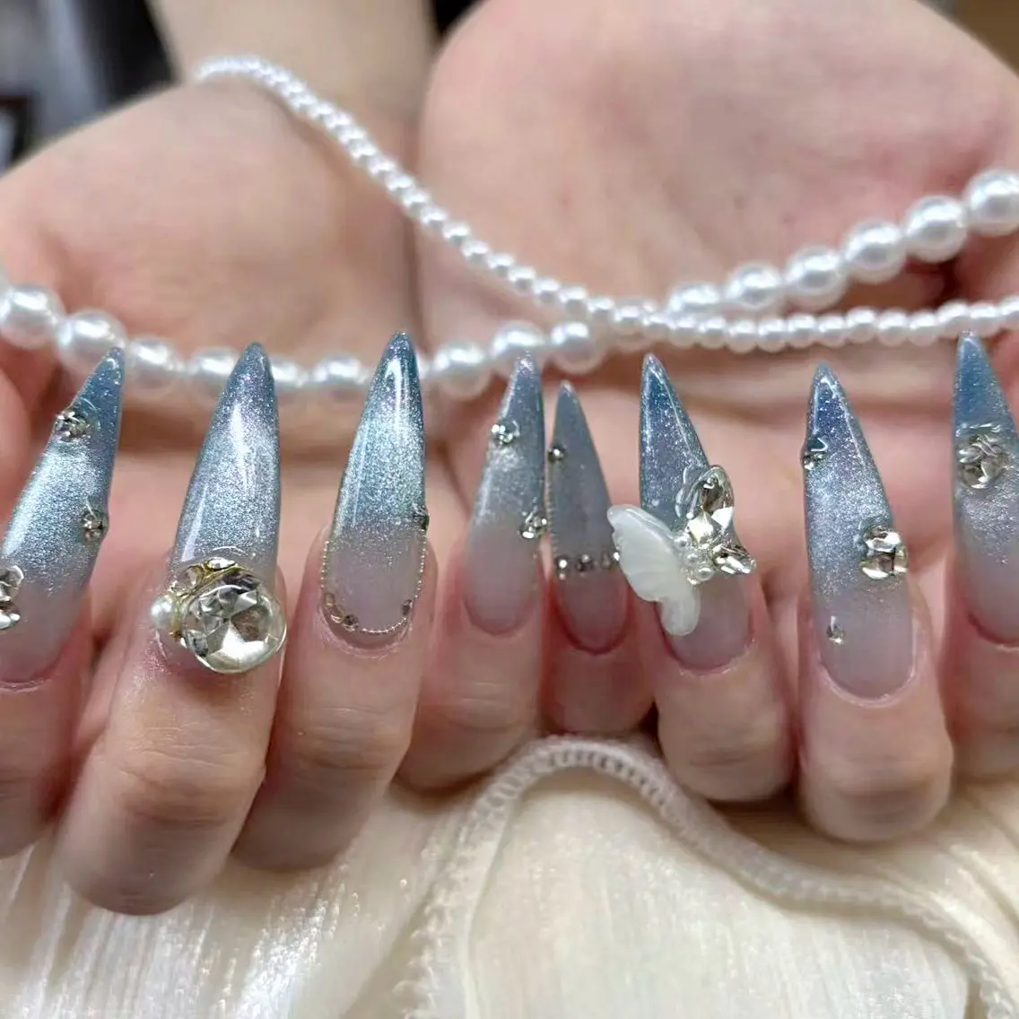 ネイル 🎀kira 長さだし💗モチ最高のネイルデザイン