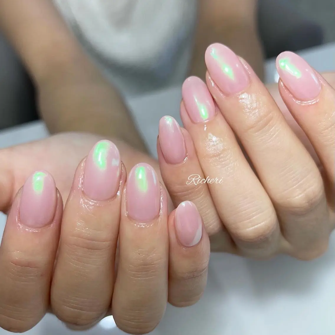 ミディアム ネイル 韓国風ヘア アートネイル オーロラネイル フラワーネイル フレンチネイル richeri beautyのその他イメージ