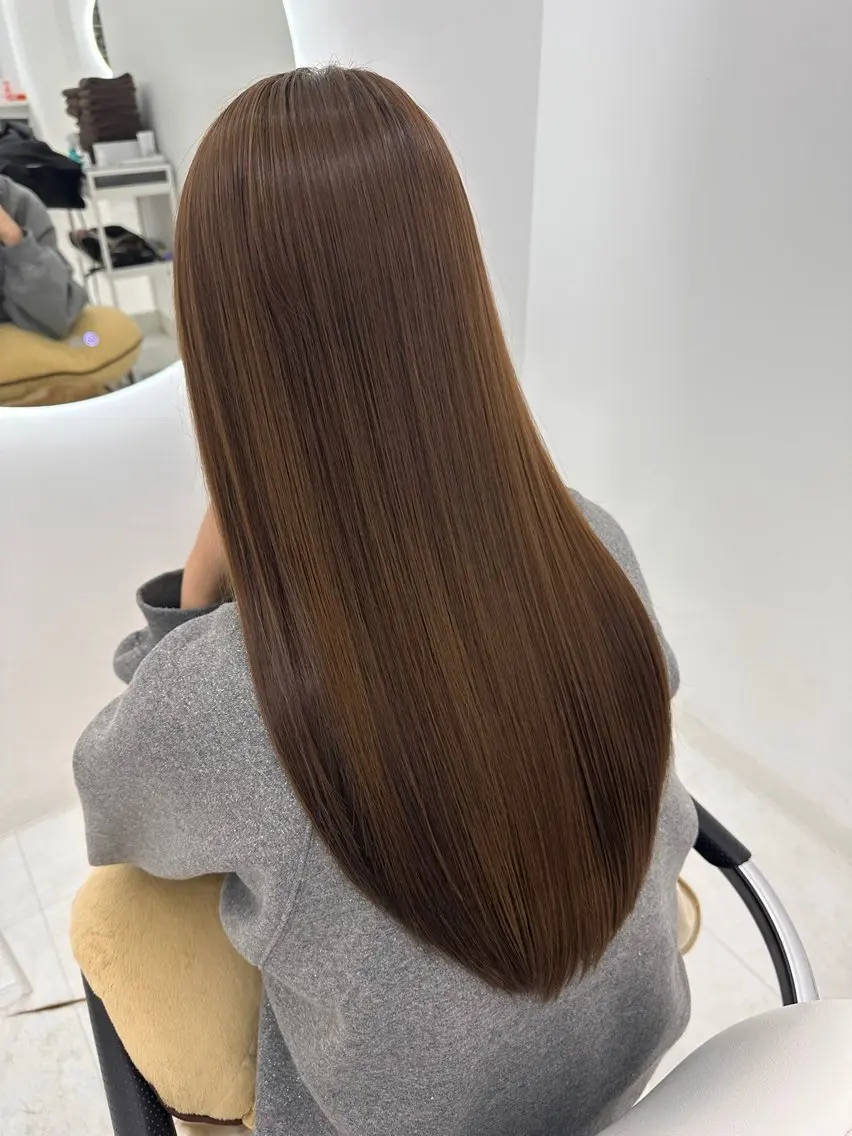 ロング aini上本町 吉元直明のヘアスタイル