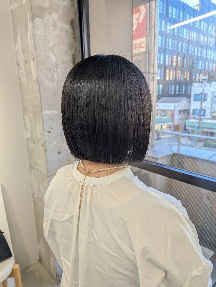ショート ボブ 酸性ストレート カット 縮毛矯正 トリートメント newi 天王寺 masakoのヘアスタイル