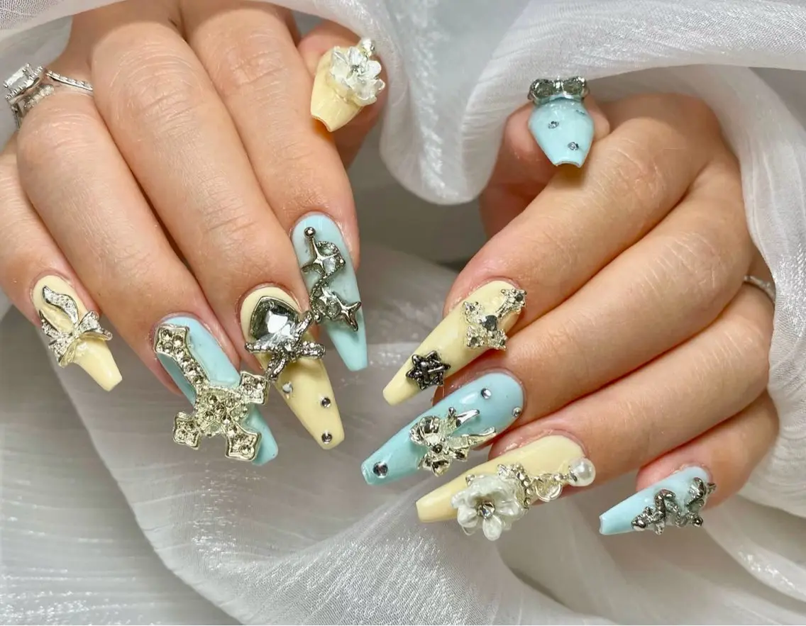 ネイル アートネイル フレンチネイル ジェルネイル 韓国ネイル マグネットネイル HAPPI NAIL 大国町のネイルデザイン