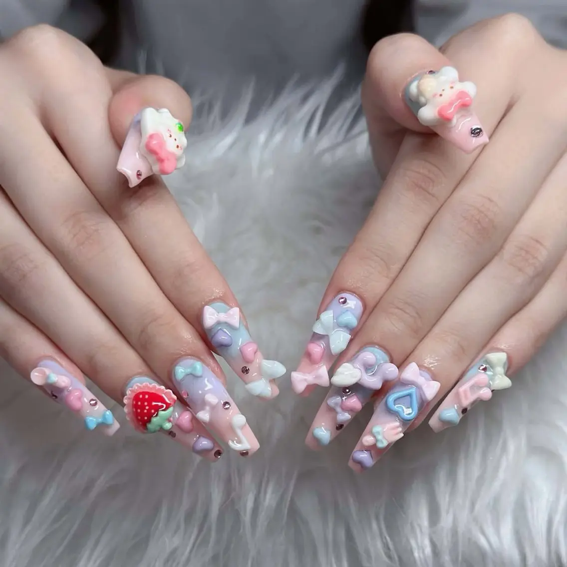 ネイル アートネイル チークネイル フレンチネイル ジェルネイル ガーリー HAPPI NAIL 大国町のネイルデザイン