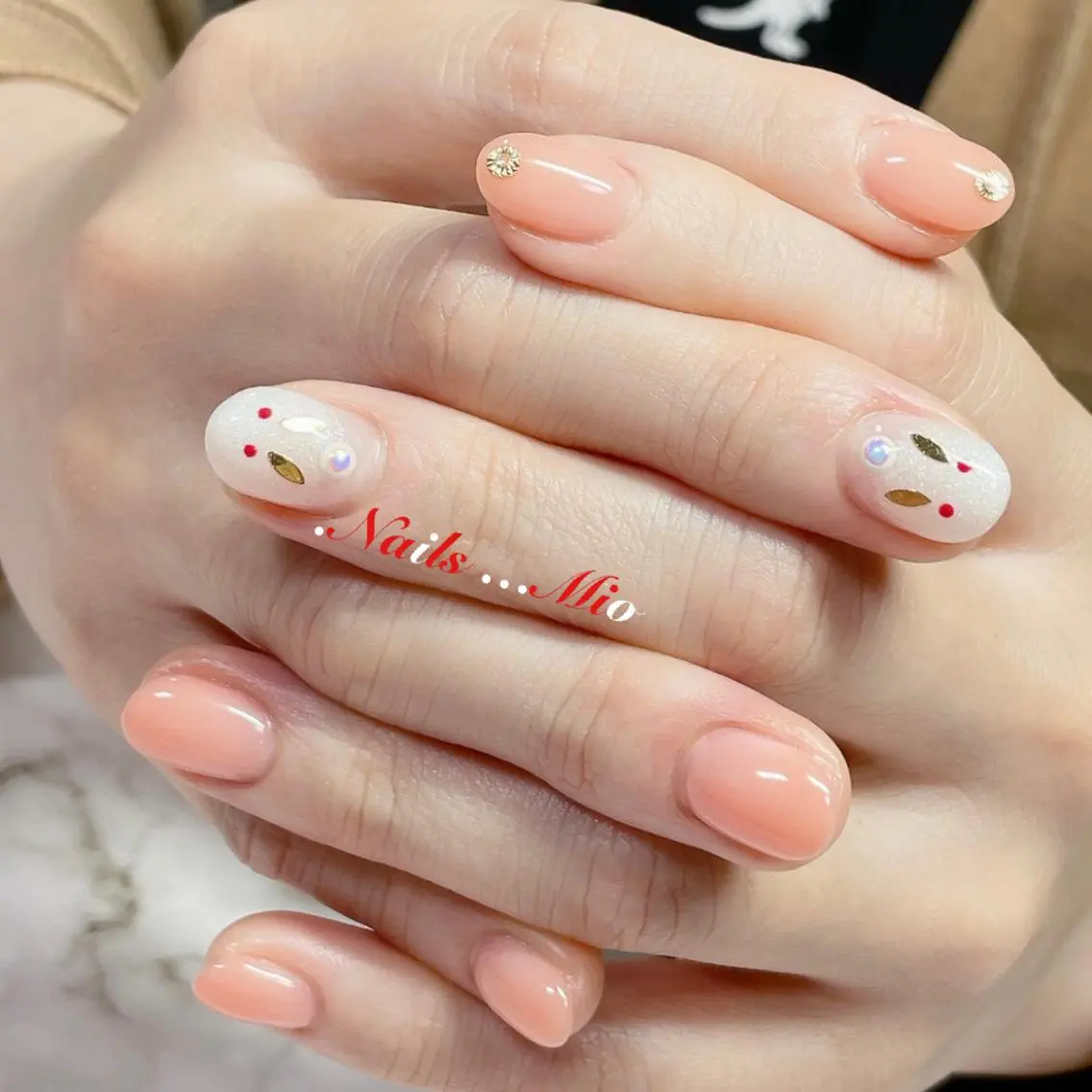 ネイル ジェルネイル ワンカラーネイル .Nails Mio 赤羽西ネイルサロンのネイルデザイン