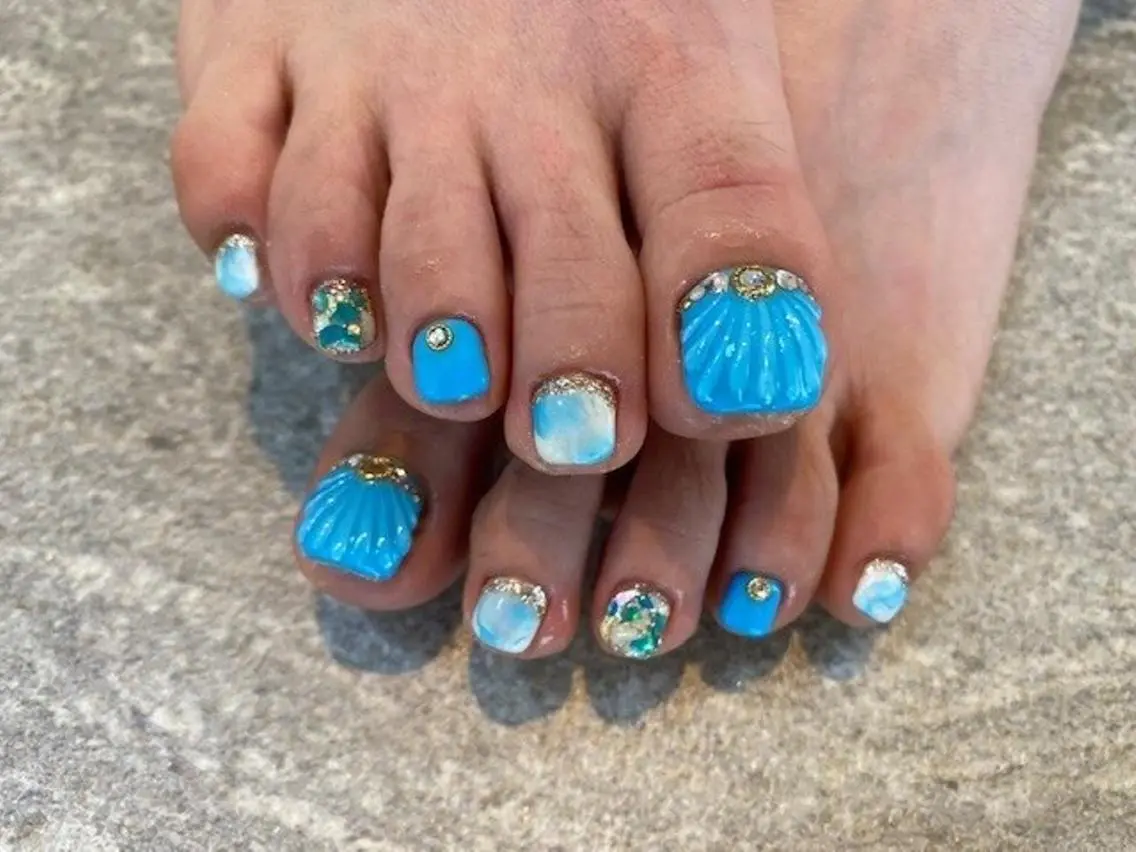 【フットネイル】デザイン/アート90分やり放題🌻オフ無 8,800円の写真