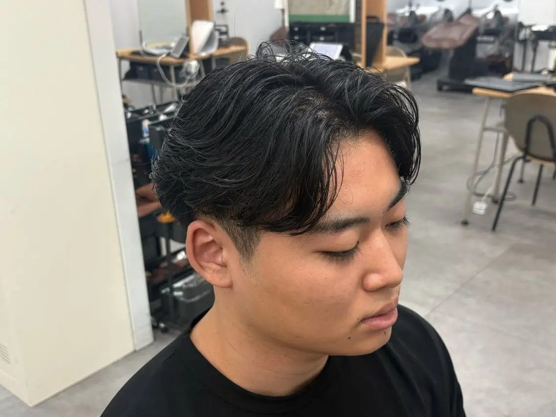 パーマ メンズ フェザーパーマ メンズパーマ 高山 健のヘアスタイル