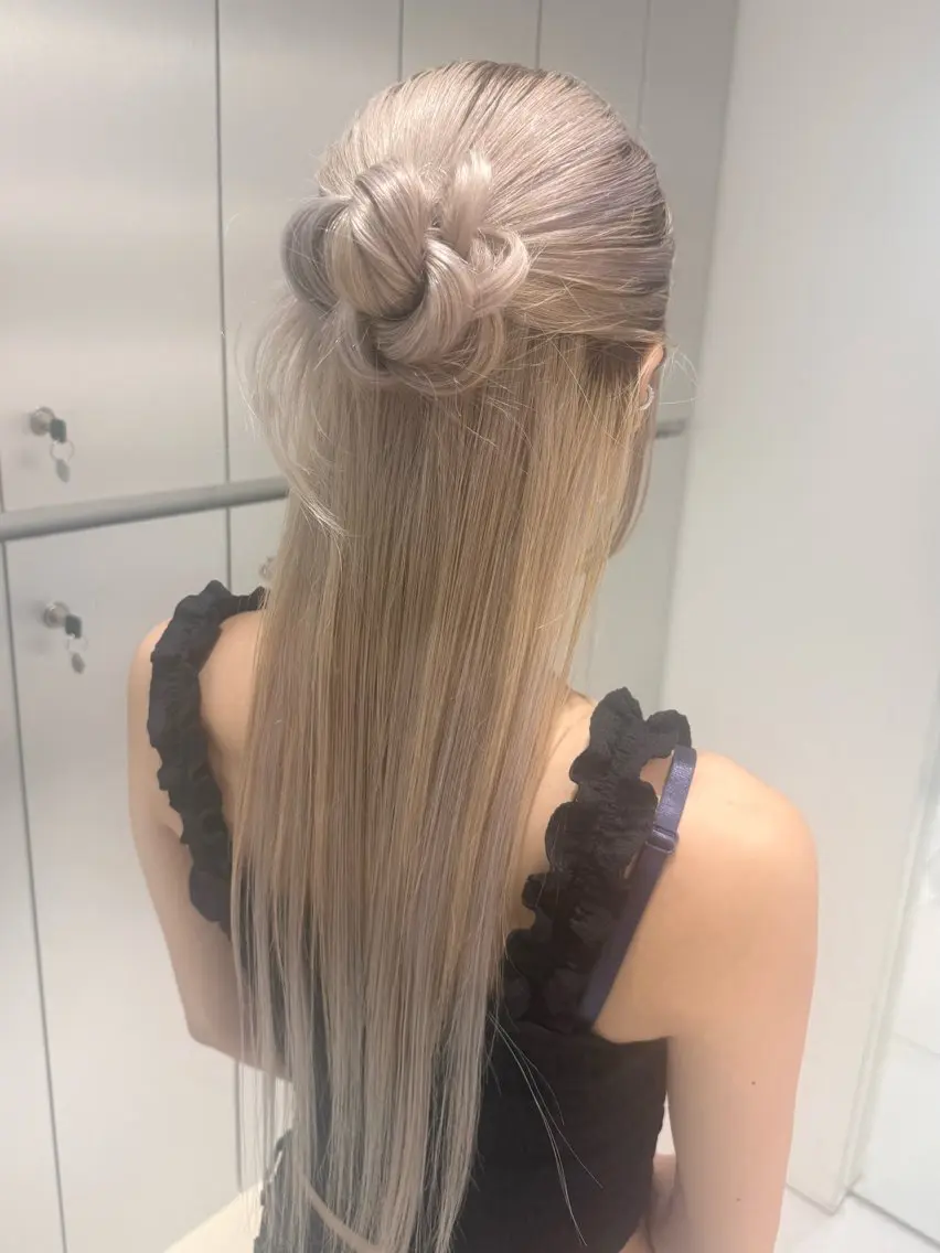ヘアアレンジ ヘアセット 🌈 YUUNA🌈のヘアスタイル