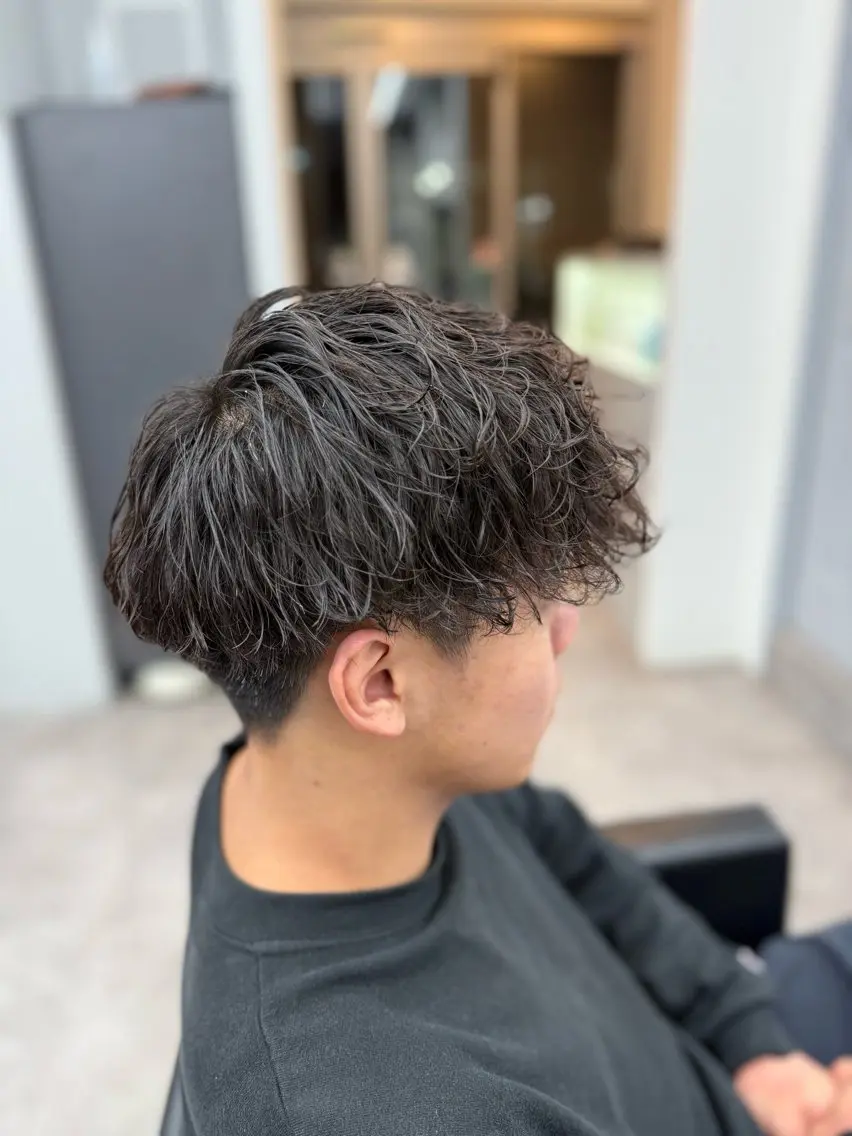 ミディアム パーマ 永井 脩弥のヘアスタイル