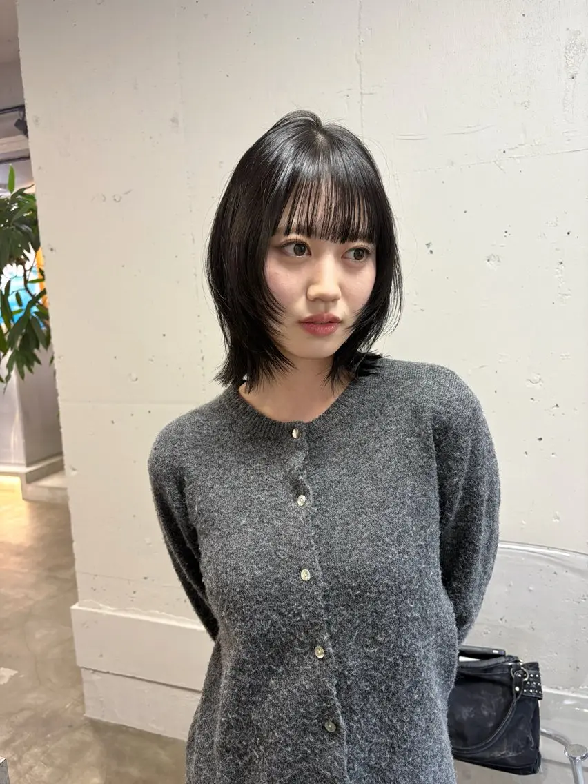 ミディアム ハッシュカット🎀 レイヤーカットのヘアスタイル