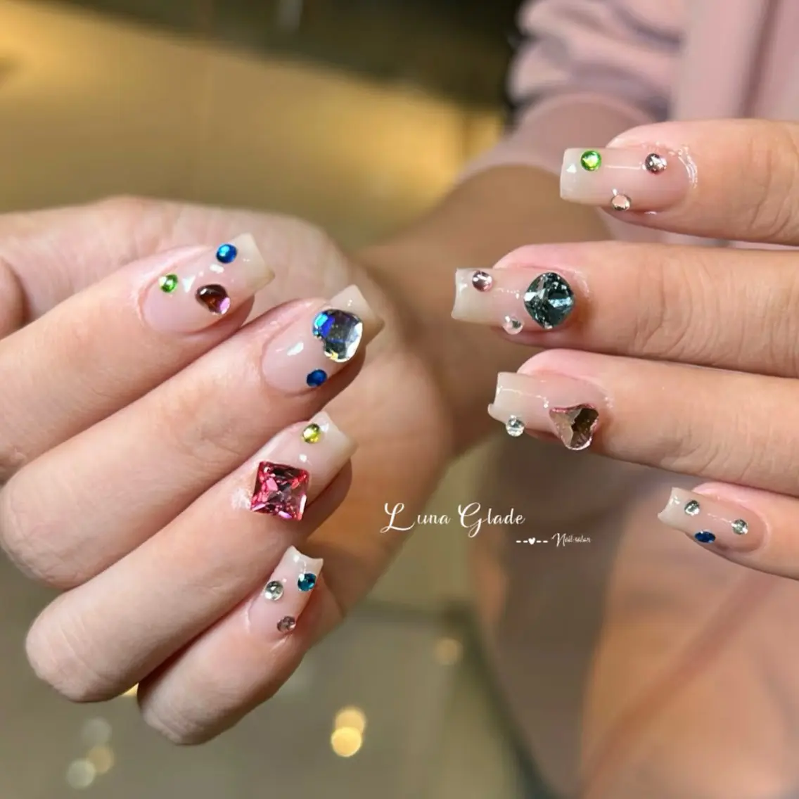 ネイル ハンドネイル Luna Gladeのネイルデザイン