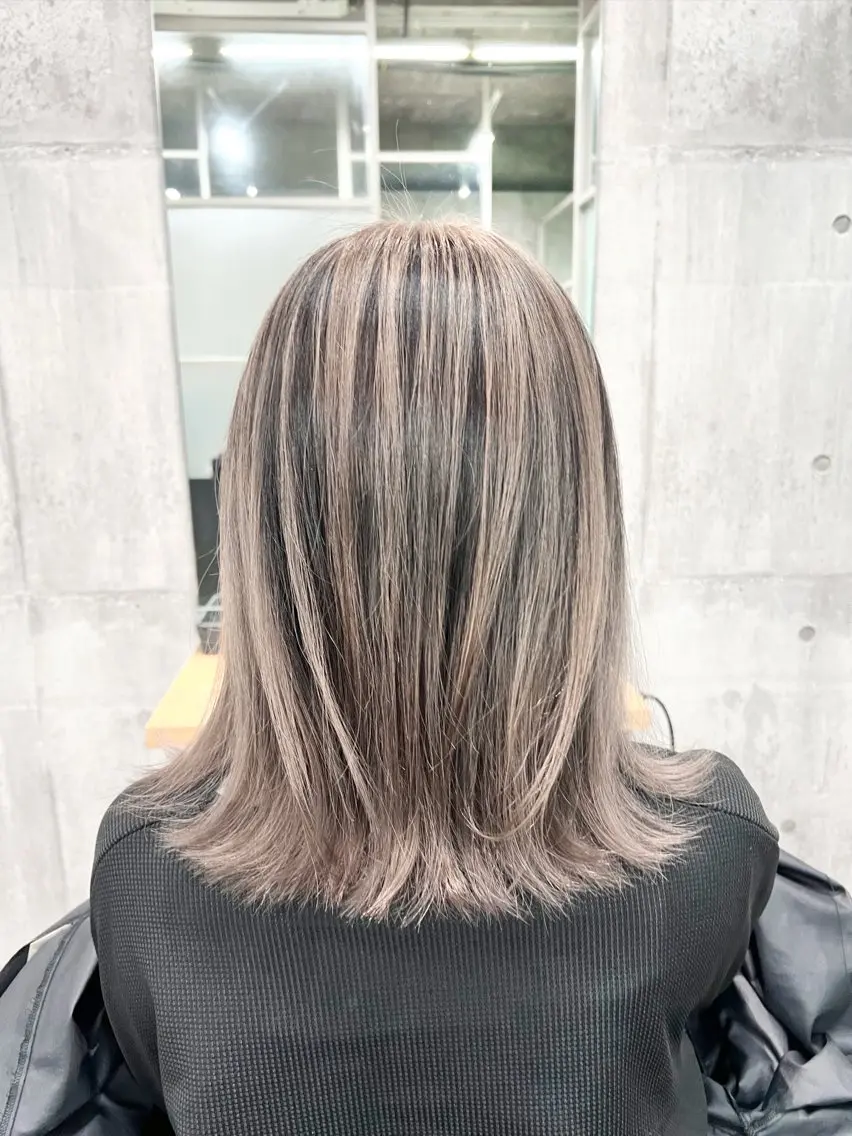 ロング カラー カット ヘアカラー newi ナカノのヘアスタイル