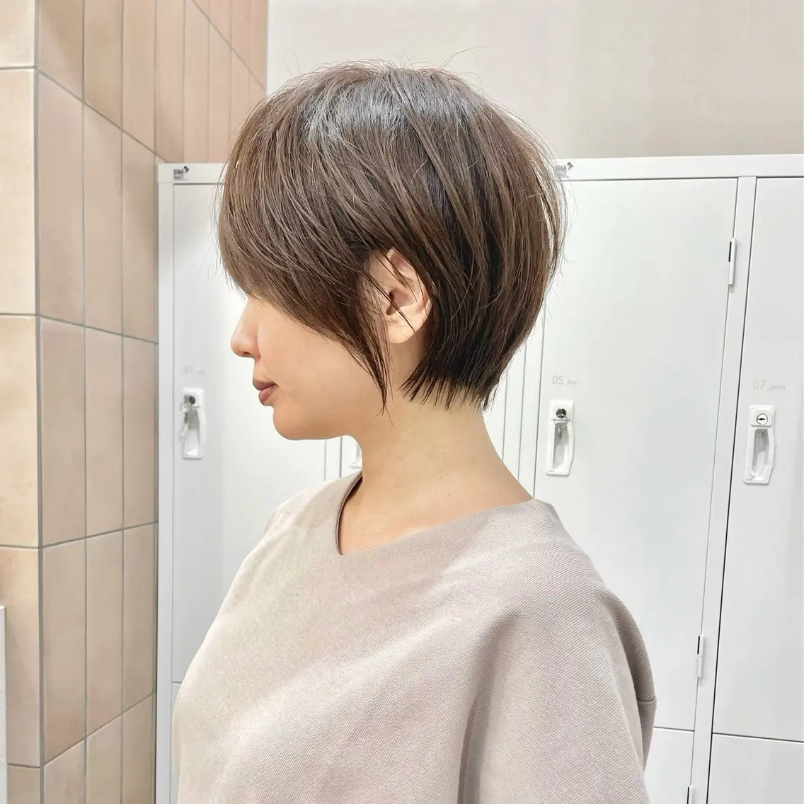 小顔カット+【ボリュームコントロール矯正】+高濃度炭酸泉スパ+3stepトリートメントの写真