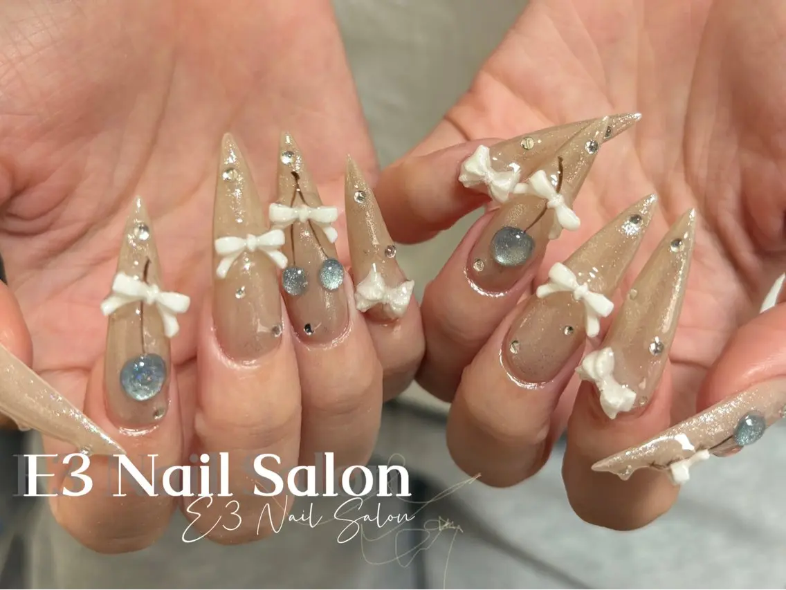 ネイル アニマル柄 オーロラネイル べっ甲ネイル ボルドー ブラウン ハンドネイル E3 Nail Salonのネイルデザイン