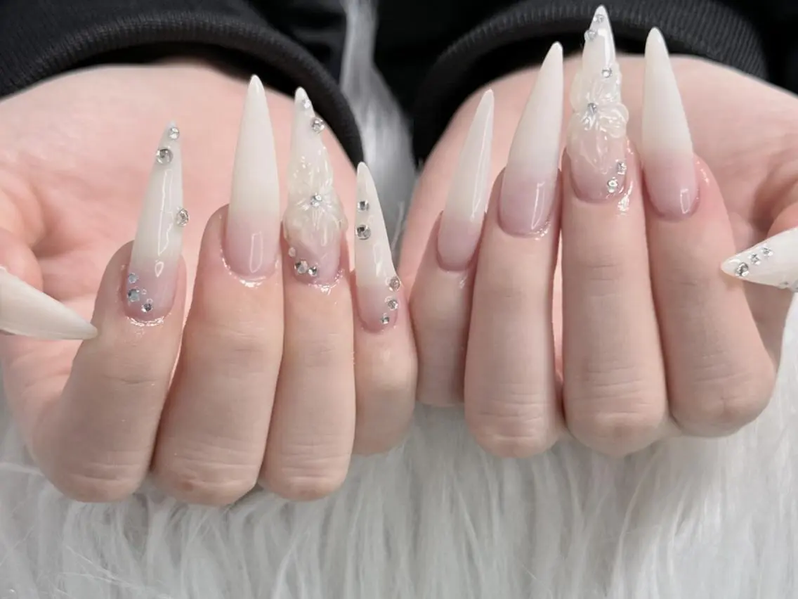 マツエク・マツパ ハンドネイル RiRi Belle Nail池袋のネイルデザイン