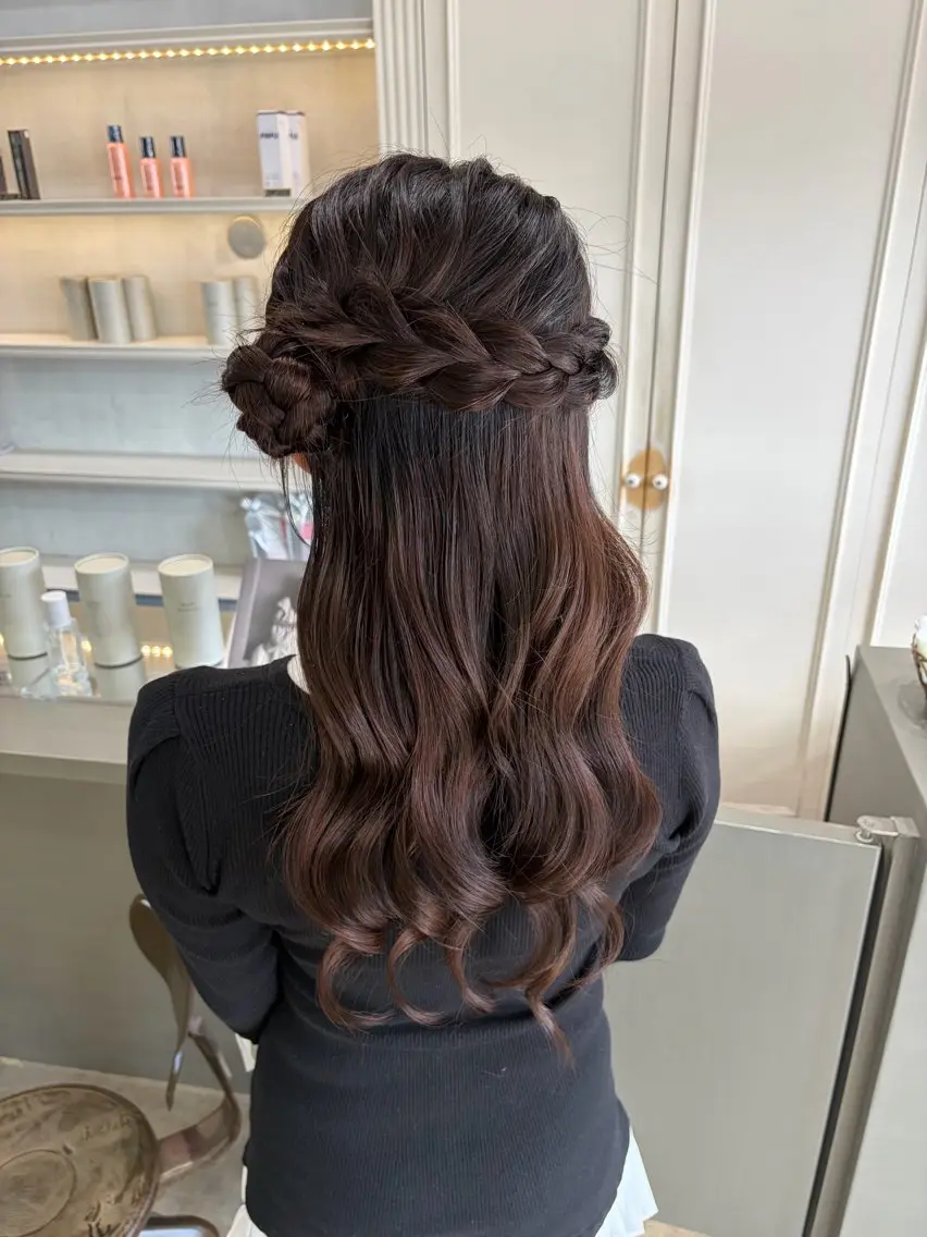 セミロング ヘアアレンジ ヘアセット 髪質改善特化🥣🫧 天神美容室のヘアスタイル