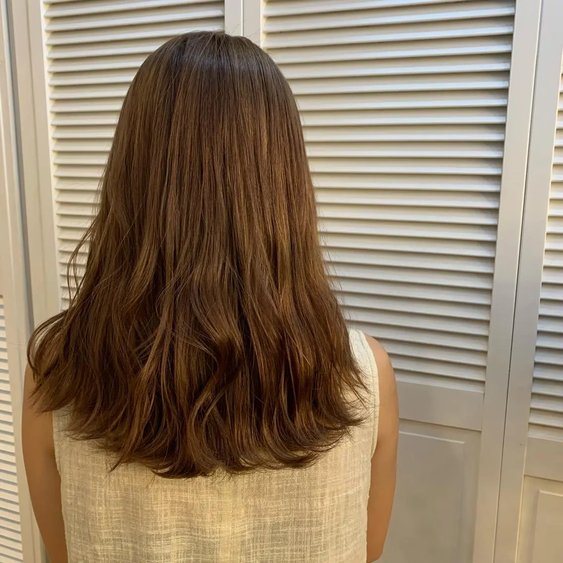 カラー 天野 利咲のヘアスタイル