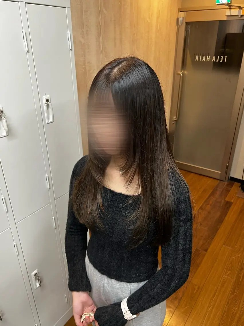 ロング カット 岡野 綾のヘアスタイル