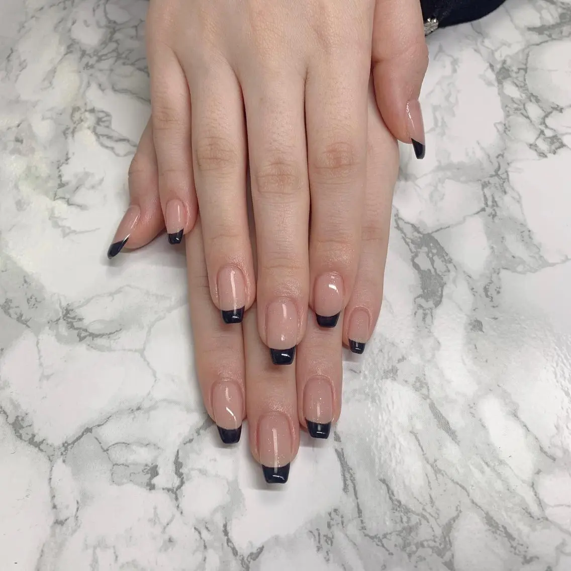 ネイル はな💎ネイル ワンホン、長さ出しのネイルデザイン